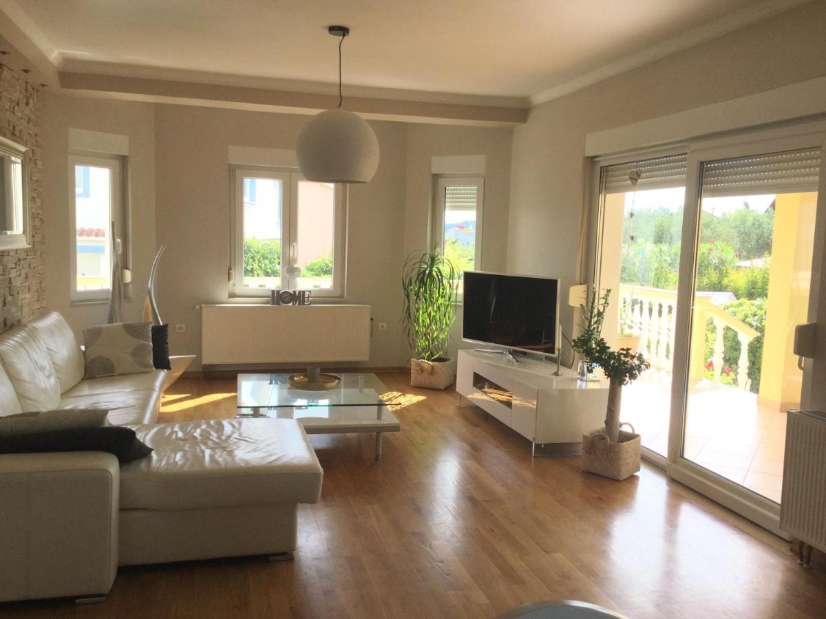 זאדאר Holiday House Lilija מראה חיצוני תמונה