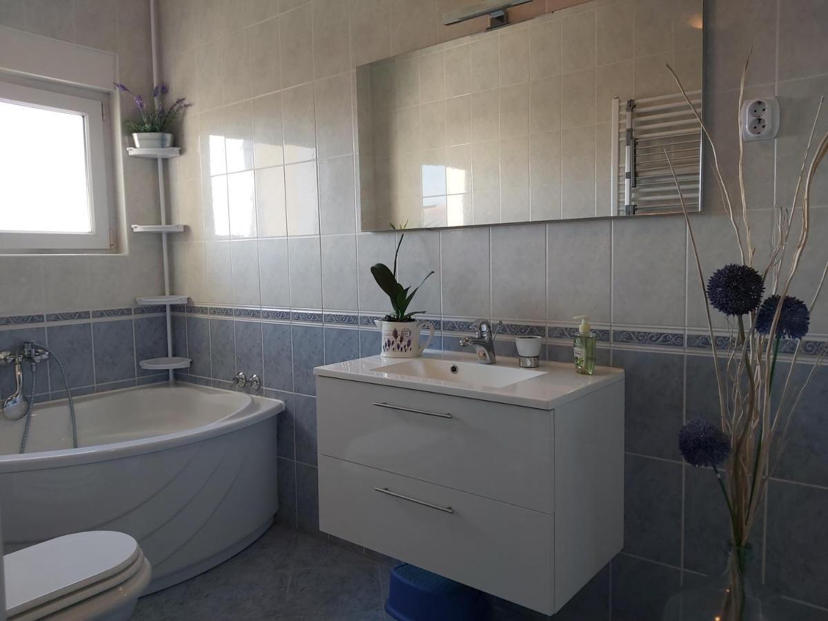זאדאר Holiday House Lilija מראה חיצוני תמונה