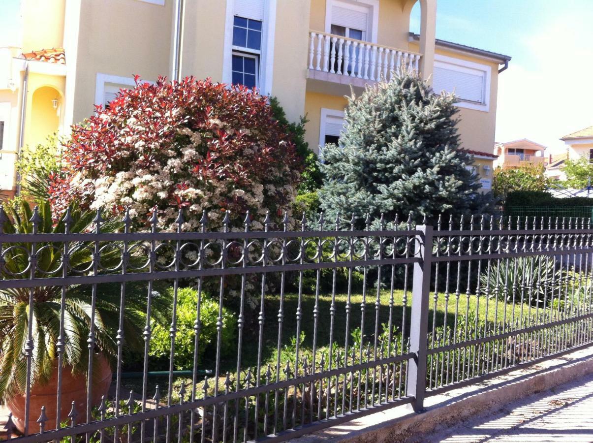 זאדאר Holiday House Lilija מראה חיצוני תמונה